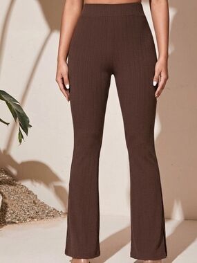 Comfort Curve Flare Active Pants - Brown